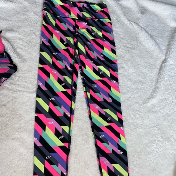 Limited Edition VSX Legging and Bra Set - Picture 7 of 10